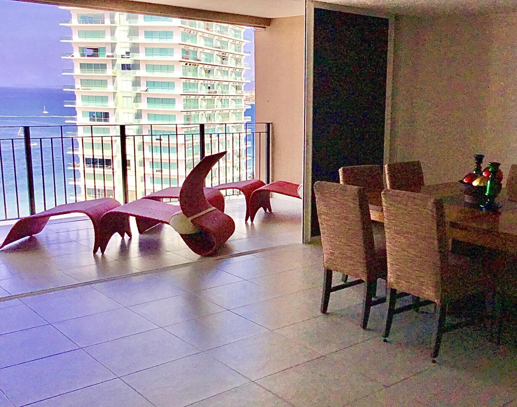 Apartamentos Grand Venetian פוארטו ואלארטה חדר תמונה
